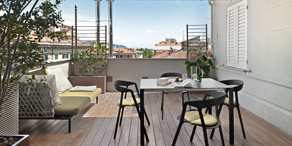 Comprar / Vender Pisos y Plantas Bajas en Reus · con Terraza