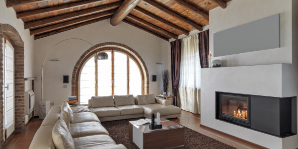 Compraventa de Inmuebles en Reus · Casas de Montaña