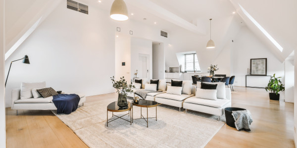 Compraventa de Inmuebles en Reus · Tríplex